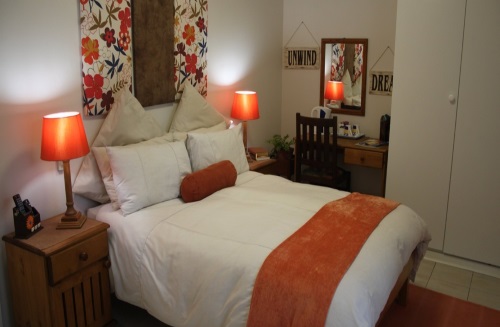 Bumble Bees Bed Breakfast room